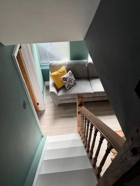 Brand New Stylish Converted Coach House In Cardiff Velká Británie