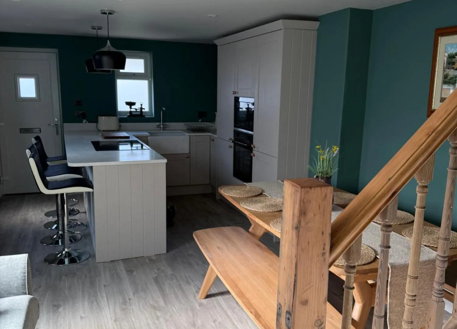 Brand New Stylish Converted Coach House In Cardiff 0*,  Velká Británie